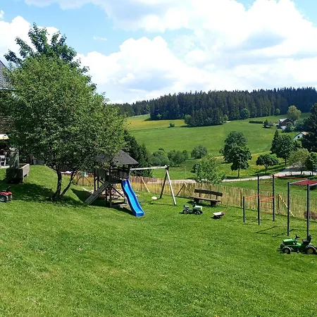 Hilfshof Апартаменты Шёнвальд